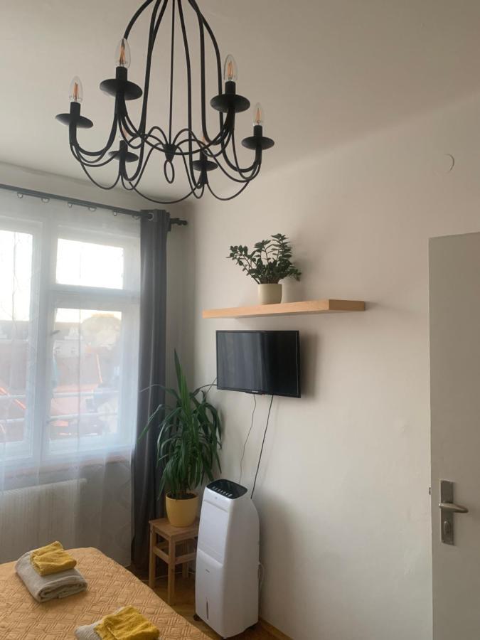 Anenska By Charles Bridge 1 Apartment Prague Exterior photo
